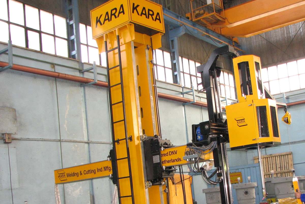 Cantilever Welding Machine