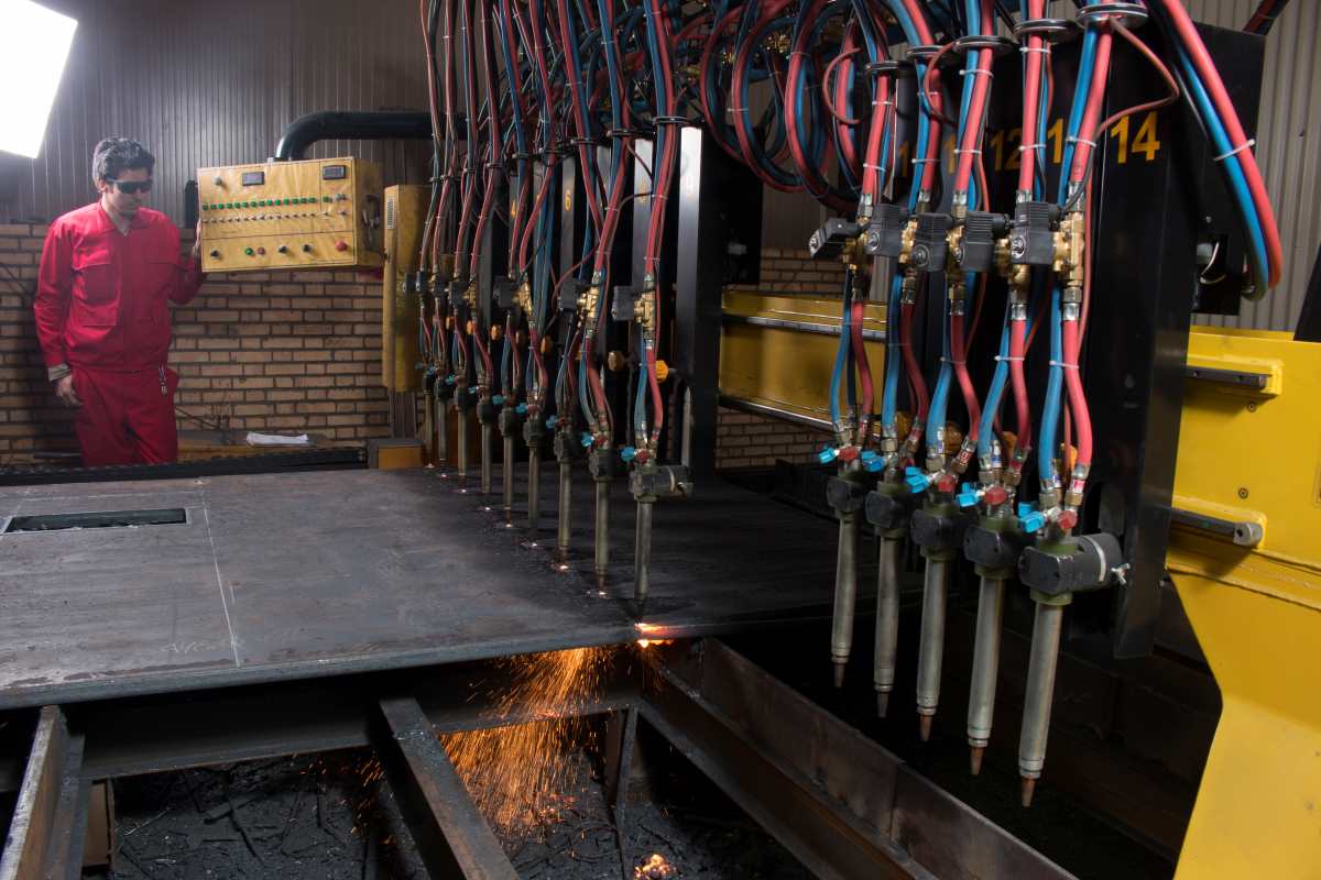 Strip Cutting Machine