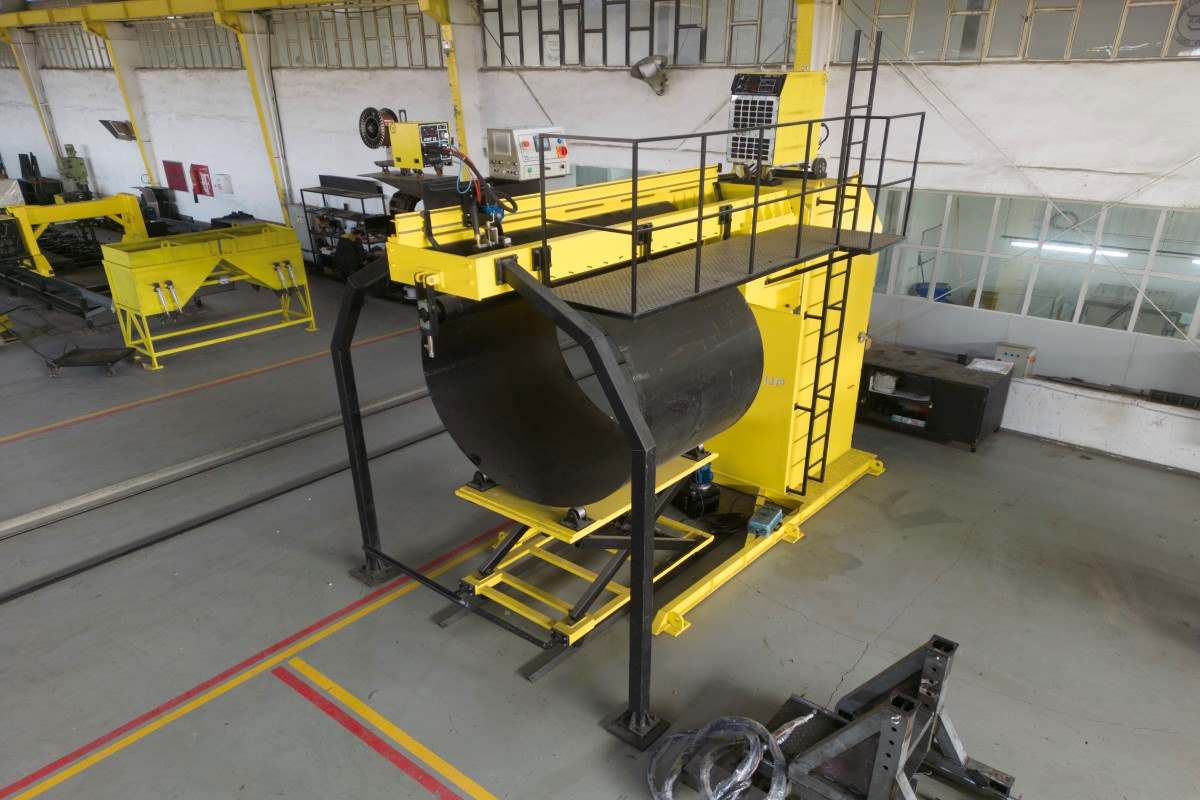 Longitudinal Seam Welder